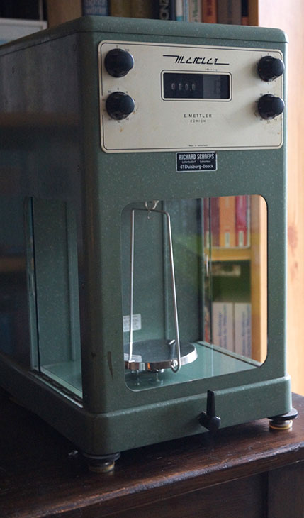 scale service Serbia